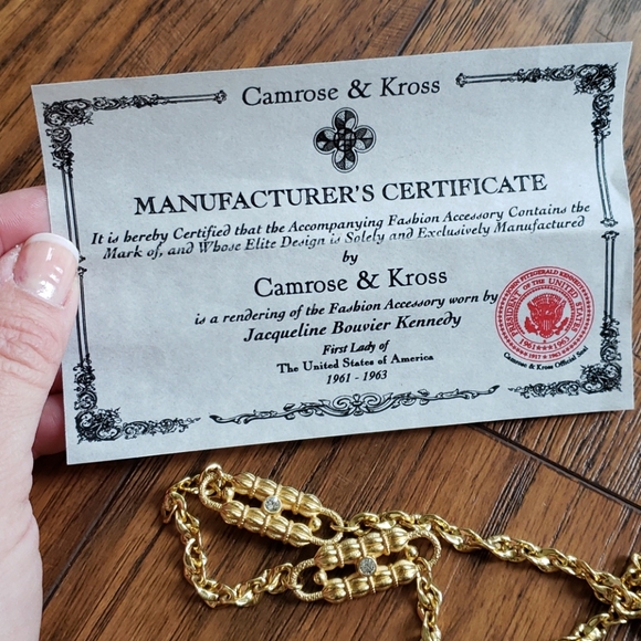 Gold and diamond necklace worn by Jackie Kennedy - Picture 7 of 8